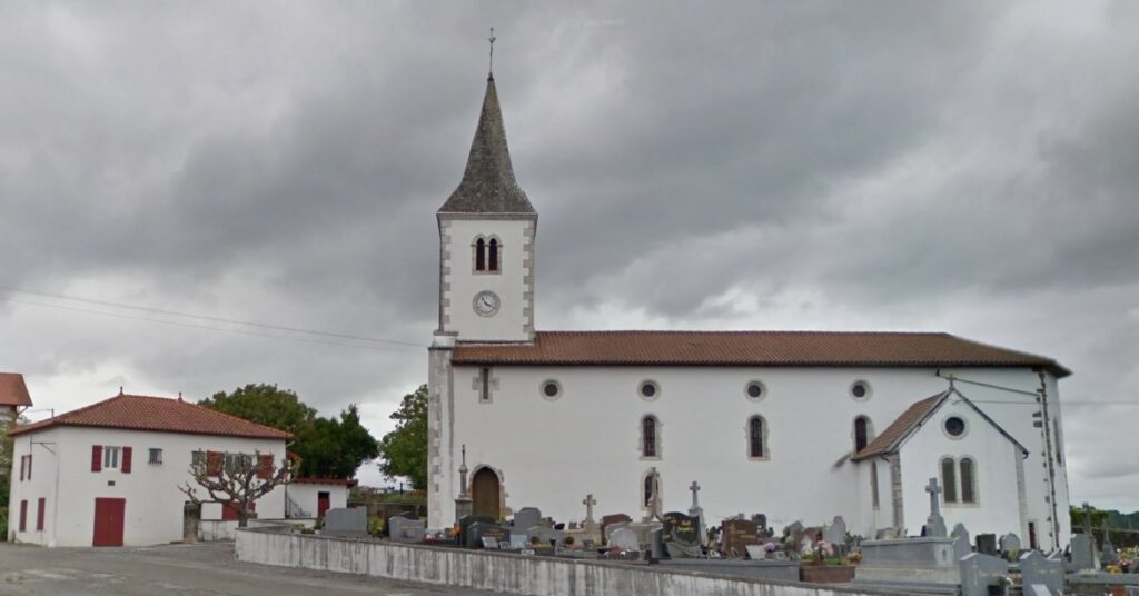 Eglise Saint-Pierre, Arraute-Charritte