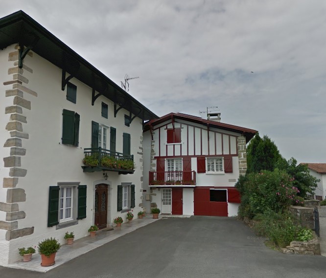 Maisons de Beyrie-sur-Joyeuse, Pyrénées-Atlantiques, 64